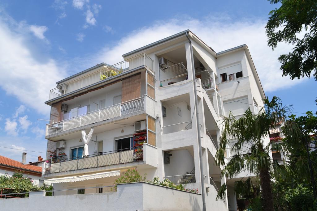 Apartment Antonija Rijeka Buitenkant foto