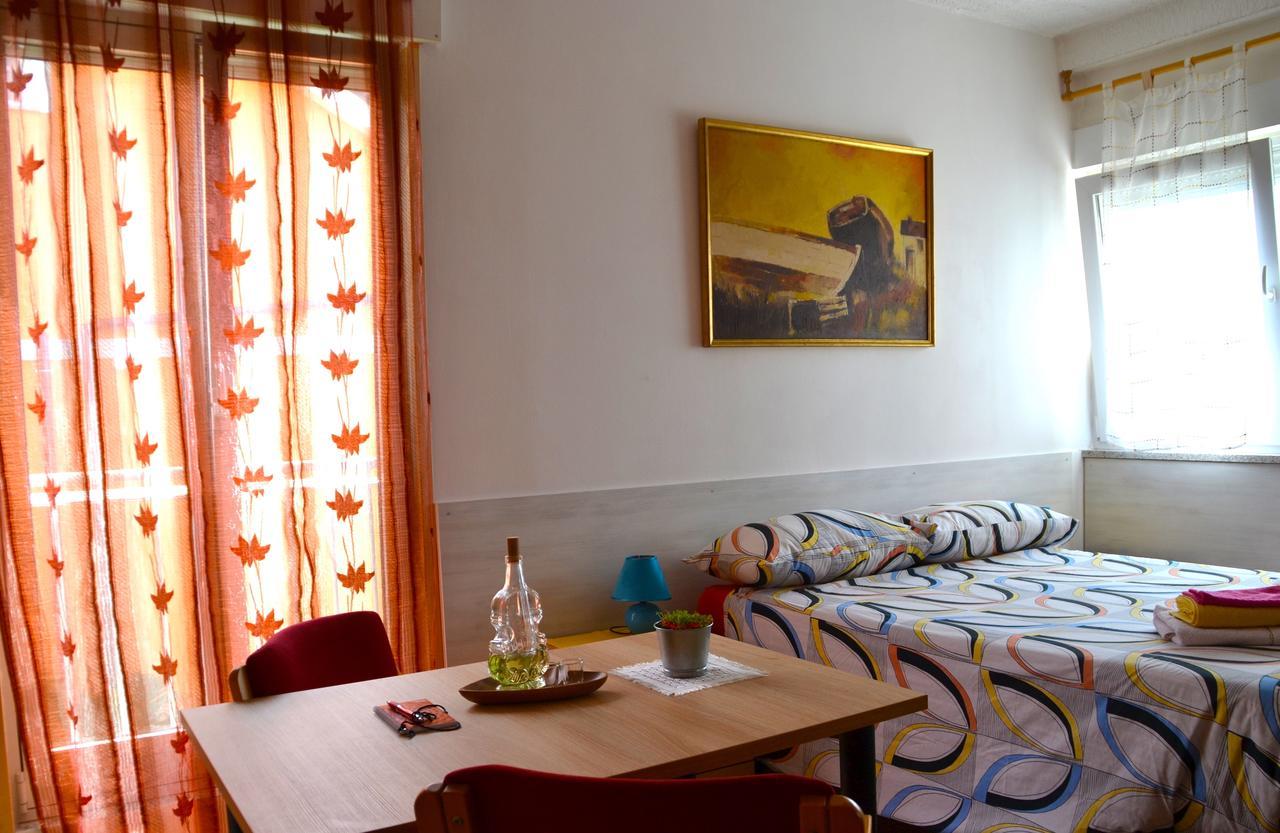 Apartment Antonija Rijeka Buitenkant foto